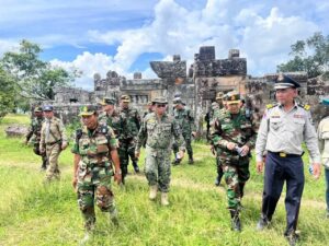 Read more about the article ក្រុមអ្នកសង្កេតការណ៍ អន្តរកាល (IOT)