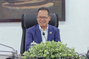 Read more about the article ឯកឧត្ដមបណ្ឌិត អ៊ាង សុផល្លែត អញ្ជើញទទួលជួបសម្តែងការគួរសម របស់លោក ហៀង វុទ្ធា ប្រធានសមាគមសហគ្រិនសកល %