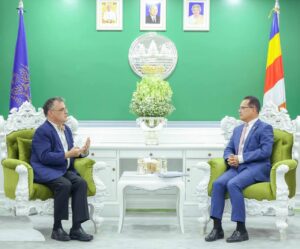 Read more about the article ឯកឧត្តមបណ្ឌិត​ អ៊ាង​ សុផល្លែត​ អញ្ជើញ​ទទួលជួបឯកឧត្តម Olivier RICHARD 