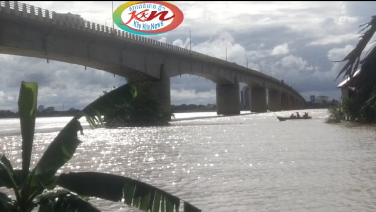 You are currently viewing បន្ទាប់ពីបុណ្យភ្ជំបិណ្ឌរួចមក ទឹកទន្លេមេគង្គខេត្តត្បូងឃ្មុំ បានហក់ឡើងយ៉ាងគំហ៊ុក