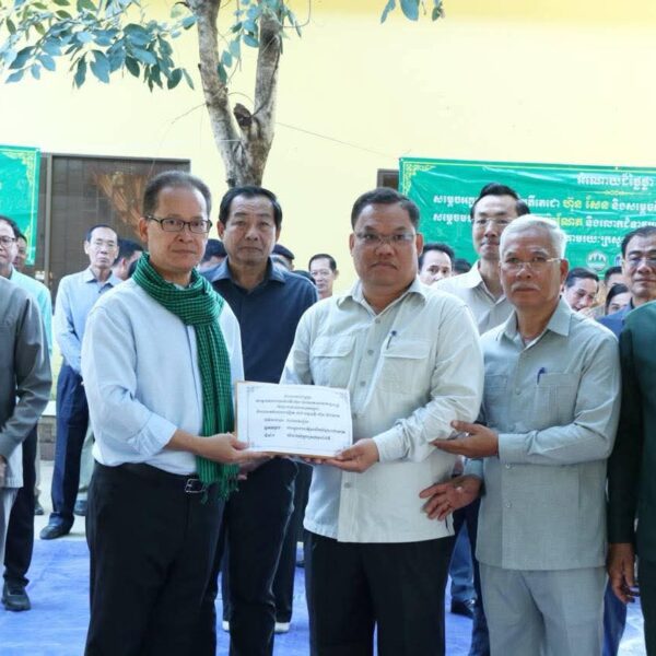 ឯកឧត្តម ង៉ូវ បូរីណា អញ្ជើញចូលរួម ក្នុងពិធី សំណេះសំណាល និងនាំយកអំណោយជូន បងប្អូនភៀសសឹកទូទាំងស្រុកអូររាំងឪ