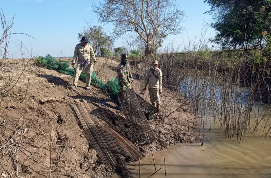 កម្លាំងខណ្ឌរដ្ឋបាលជលផលត្បូងឃ្មុំ បង្ក្រាបបទល្មើសនេសាទខុសច្បាប់ ដែលប្រើឧប្បករណ៍នេសាទជលផលហាមឃាត់ នៅក្នុងភូមិសាស្រ្តឃុំទន្លេបិត