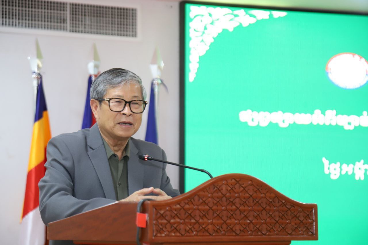 You are currently viewing ថ្នាក់ដឹកនាំក្រសួងសាធារណការ និងអាជ្ញាធរខេត្តត្បូងឃ្មុំ ដាក់ចេញវិធានការម៉ឺងម៉ាត់ទប់ស្កាត់រថយន្តដឹកលើសទម្ងន់ ដើម្បីការពារផ្លូវ និងអាយុជីវិតប្រជាពលរដ្ឋ