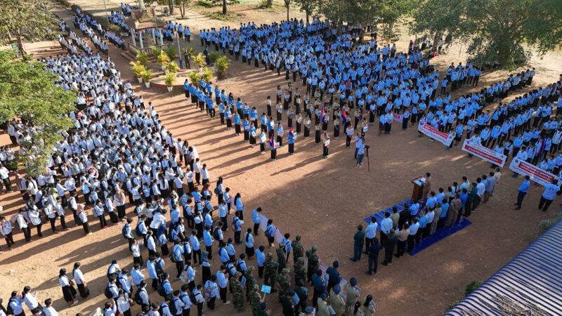 មន្ទីរព័ត៌មានខេត្តត្បូងឃ្មុំ សហការជាមួយរដ្ឋបាលស្រុកពញាក្រែក ធ្វើយុទ្ធនាការប្រយុទ្ធប្រឆាំងព័ត៌មានក្លែងក្លាយ និងដើរដង្ហែក្បួន ក្រោមពាក្យស្លោក «និយាយថាទេចំពោះព័ត៌មានក្លែងក្លាយ»