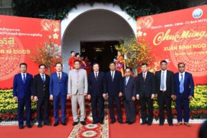 Read more about the article ថ្នាក់ដឹកនាំខេត្តត្បូងឃ្មុំ ព្រៃវែង ស្វាយរៀង របស់កម្ពុជា អញ្ជើញចុះហត្ថលេខាលើកំណត់ហេតុ កិច្ចសហប្រតិបត្តិការ ឆ្នាំ ២០២៦-២០៣០ ជាមួយខេត្តតៃនិញ ដើម្បីពង្រឹងចំណងមិត្តភាព និងការអភិវឌ្ឍតាមព្រំដែន និងអបអរសាទរពិធីបុណ្យចូលឆ្នាំថ្មីប្រពៃណីវៀតណាម ឆ្នាំមមី ២០២៦