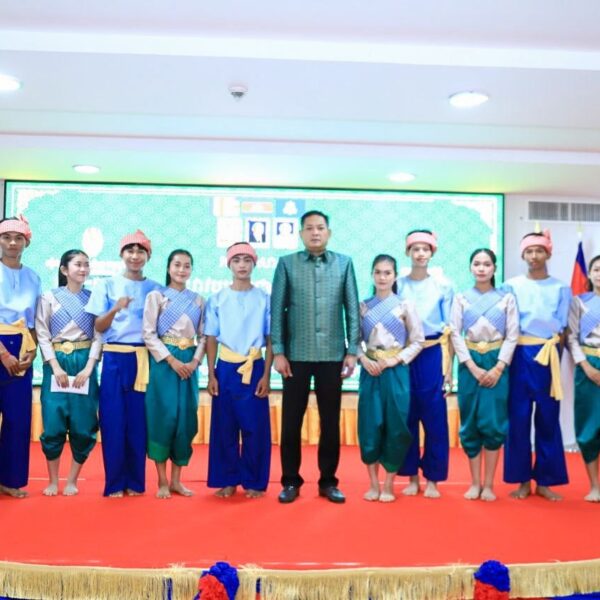 ឯកឧត្តម ប៉ែន កុសល្យ អភិបាលខេត្តត្បូងឃ្មុំ អំពាវនាវឱ្យយុវជនប្រើ «អាវុធឌីជីថល» ដើម្បីការពារ និងផ្សព្វផ្សាយមរតកវប្បធម៌ខ្មែរ ក្នុងឱកាសទិវាវប្បធម៌ជាតិ ៣ មីនា លើកទី ២៨ ឆ្នាំ ២០២៦