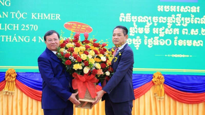 ថ្នាក់ដឹកនាំខេត្តត្បូងឃ្មុំ ទទួលជួបគណៈប្រតិភូខេត្តតៃនិញ និងខេត្តដុងណាយ ក្នុងឱកាសចូលរួមអបអរសាទរបុណ្យចូលឆ្នាំថ្មីប្រពៃណីជាតិខ្មែរ