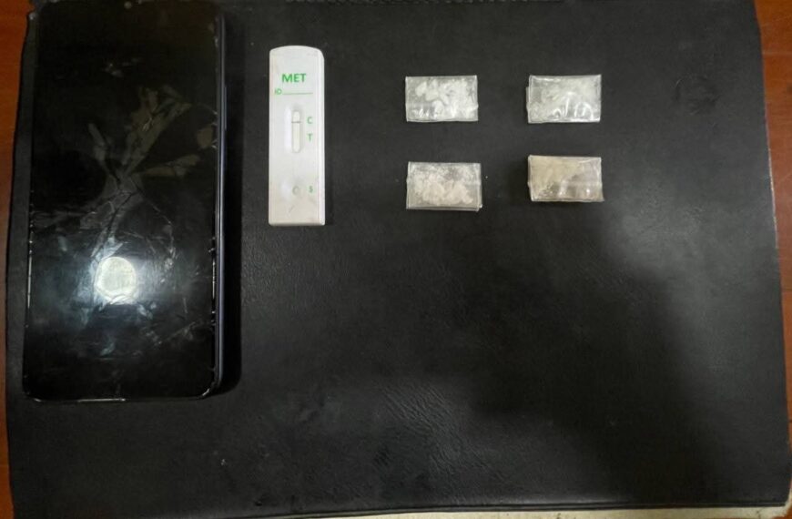 កម្លាំងកងរាជអាវុធហត្ថខេត្តតាកែវ សហលារជាមួយកម្លាំងមូលដ្ឋានកងរាជអាវុធហត្ថស្រុកព្រៃកប្បាសបង្ក្រាបករណី រក្សាទុក និងប្រើប្រាស់នូវសារធាតុញៀនជាក់ស្ដែង