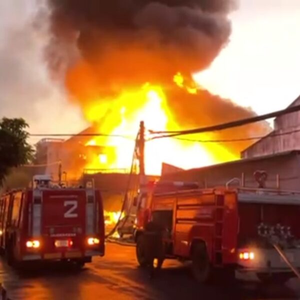 អគ្គីសភ័យ ឆាបឆេះ ផ្ទះ លក់ ហ្គាស យ៉ាង សន្ធោរសន្ធៅ