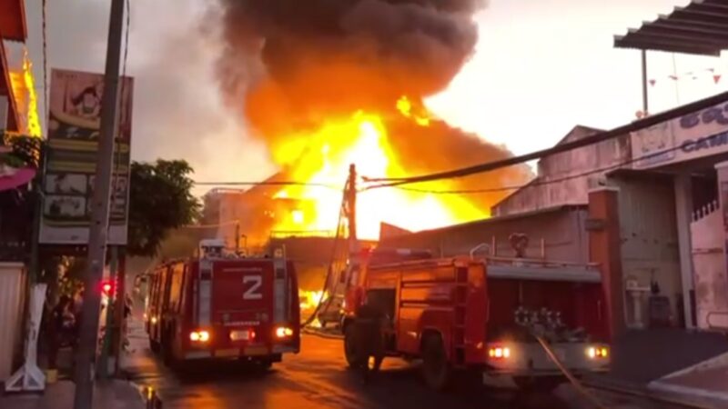 អគ្គីសភ័យ ឆាបឆេះ ផ្ទះ លក់ ហ្គាស យ៉ាង សន្ធោរសន្ធៅ